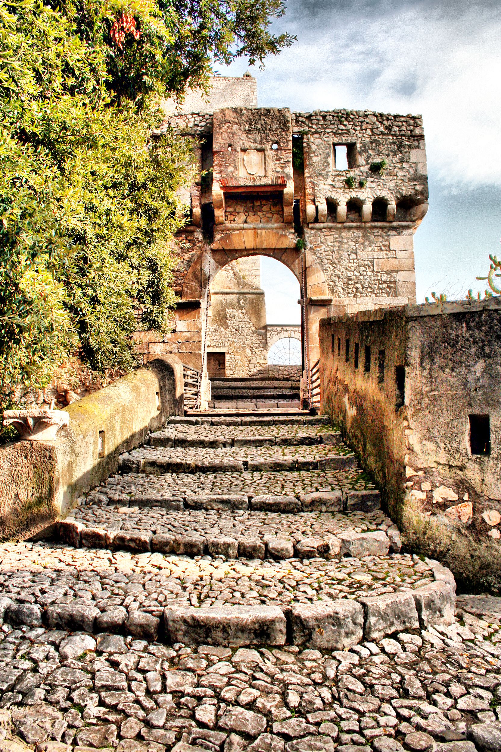 Porta Fonte